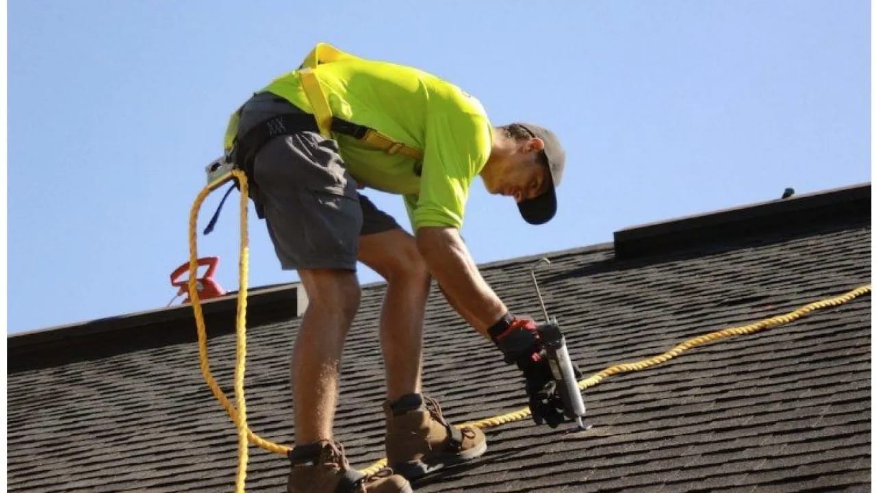 Commercial roofing services